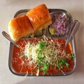 Khada Cheese Pav Bhaji